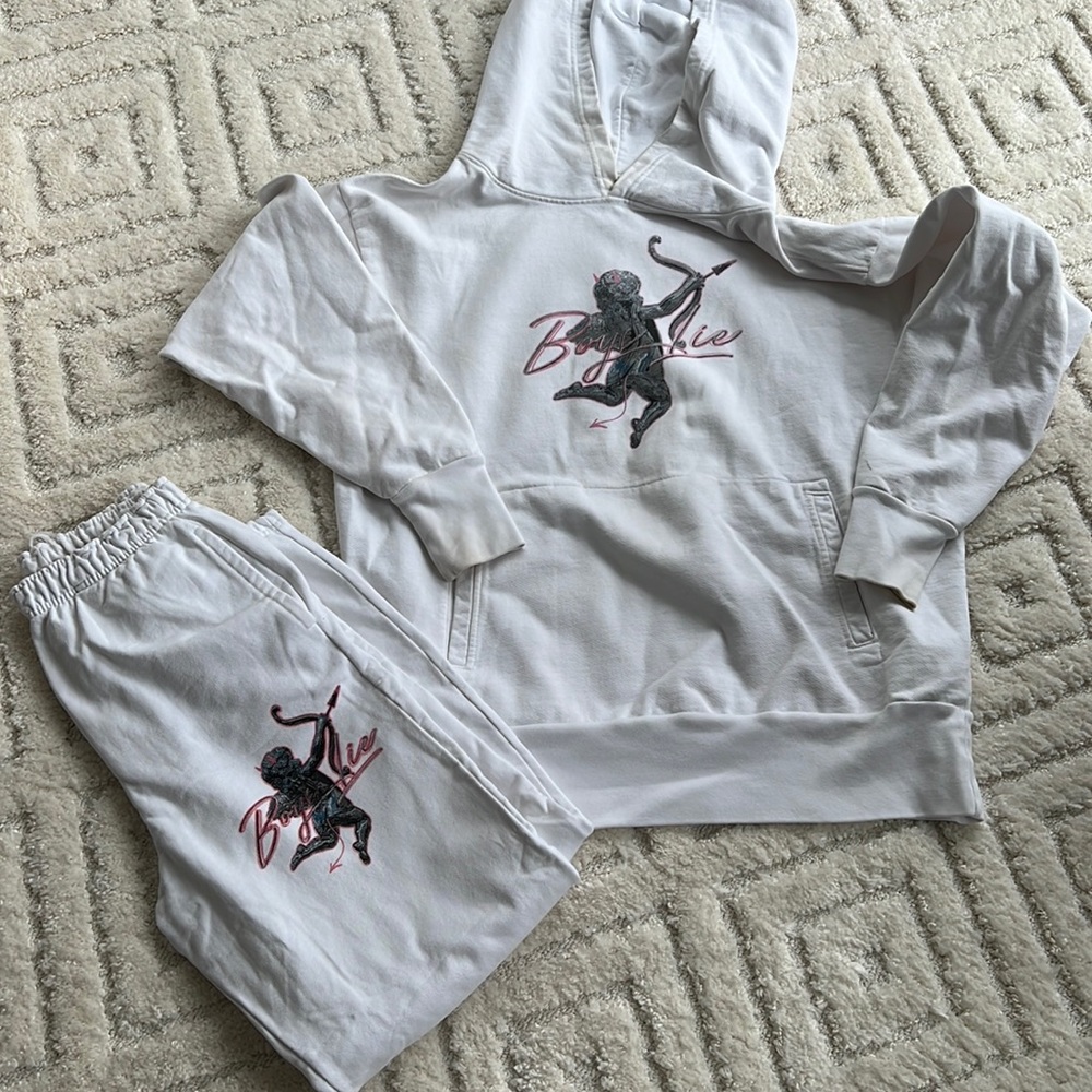 Boys Lie white set